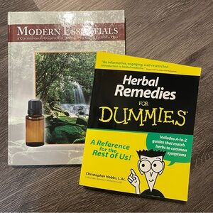 🔥 3 for $15 🔥 Book set: modern essential oils and herbal remedies